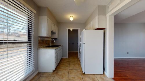 9300 Macon Ave, Saint Louis MO 63134-3432 exterior