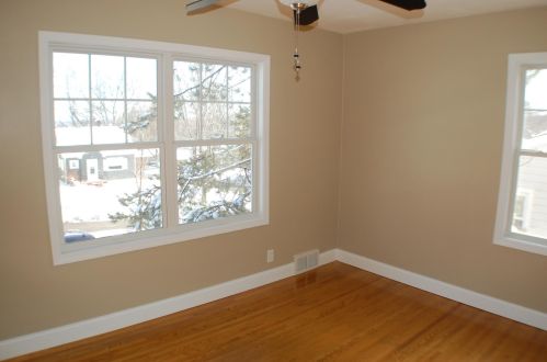 2433 15 St, Duluth MN 55806-1119 exterior