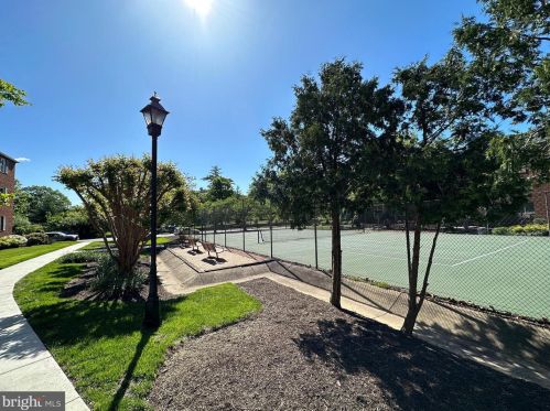 1632 Abingdon Dr, Alexandria VA  22314-1019 exterior