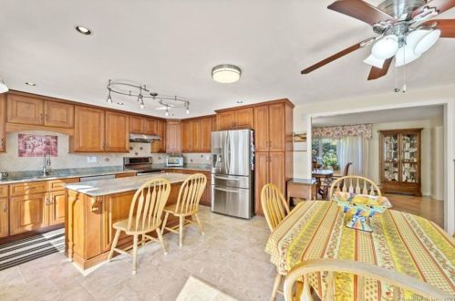 130 Mtn Rd, Seymour CT 06483-2039 exterior