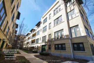 4322 Clarendon Ave, Chicago IL  60613-1525 exterior