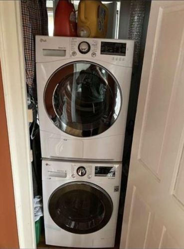 183 Vinton St, Providence RI 02919-2330 exterior