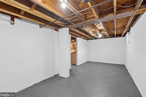 1135 Chaplin St, Washington DC  20019-4923 exterior