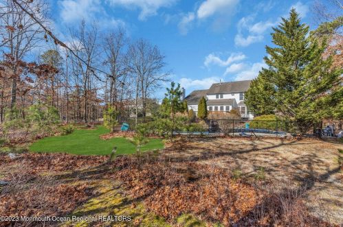 33 Jefferson Ct, Jackson Twp NJ  08527-5159 exterior