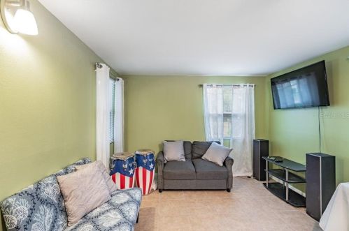 1603 Henry Ave, Tampa FL 33603-1110 exterior