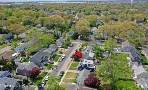 1231 Fleming Ave, Point Pleasant Beach NJ 08742-4040 exterior