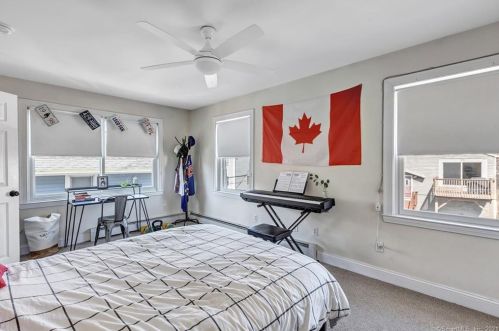 43 Morehouse Ave, Milford CT 06460 exterior