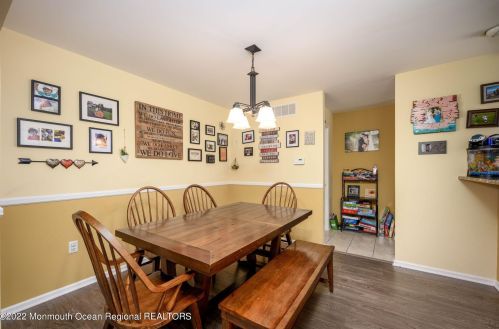 3201 Kapalua Ct, East Freehold NJ 07728-5917 exterior