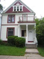 2369 Palmer St, Milwaukee WI  53212-3244 exterior