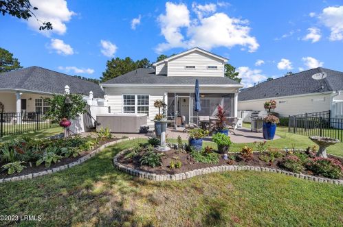 35 Pinecrest Way, Bluffton SC 29910-7815 exterior