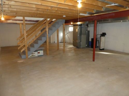 7002 Monmouth Dr, Joliet IL 60431-6042 exterior