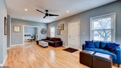 59 Mountainview Ave, Nutley NJ 07110-2233 exterior