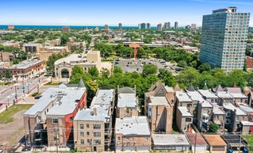 4720 King Dr, Chicago IL  60615-1310 exterior