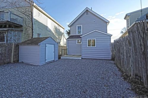 157 Naugatuck Ave, Milford CT 06460-6040 exterior