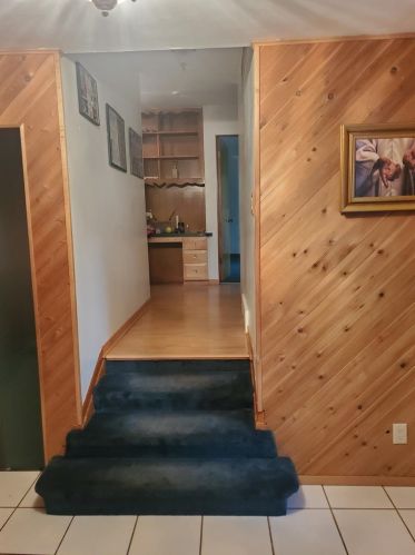 2240 Oak Ln, Gary IN 46408-2450 exterior