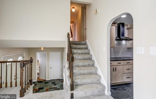 3075 Essex Pl, Lancaster PA  17601-1612 exterior