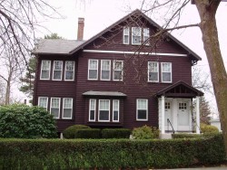 27 Salisbury Rd, Newton, MA 02458-1947