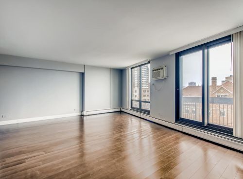 6166 Sheridan Rd, Chicago, IL 60660-2836