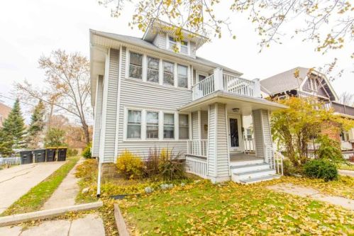 533 62nd St, Milwaukee, WI 53214-1853