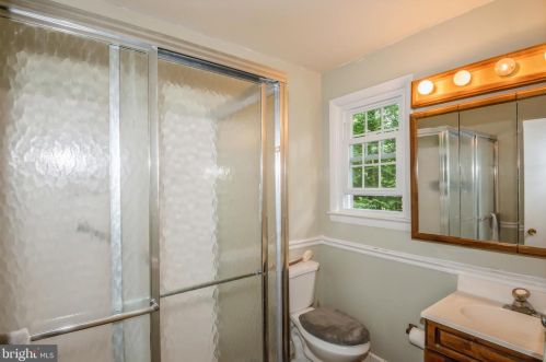 12 Crst Park Ct, Silver Spring MD 20903-1305 exterior