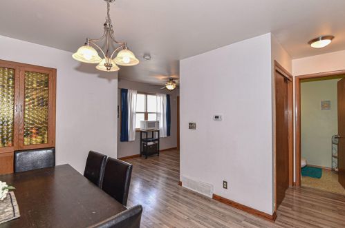 4947 Colonial Ct, Milwaukee WI exterior