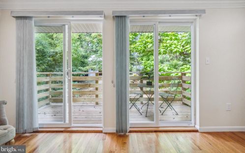 521 Lincoln Ave, Silver Spring MD 20912-5824 exterior