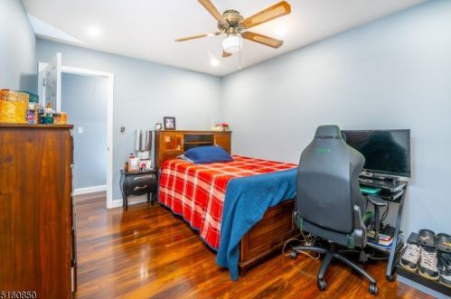 1570 Franklin St, Clark NJ  07066-2517 exterior