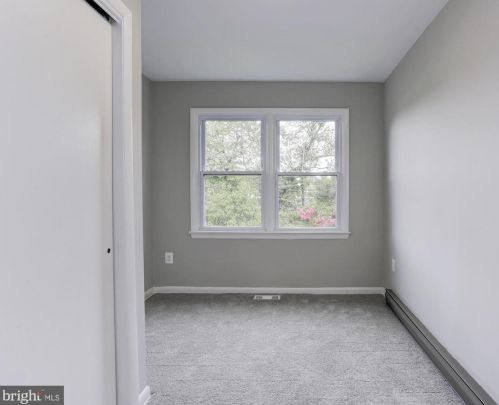 872 Bellevue St, Washington DC 20032-6002 exterior