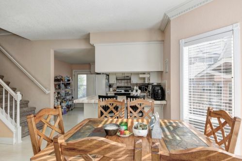 539 J St, Davis CA 95616-2326 exterior