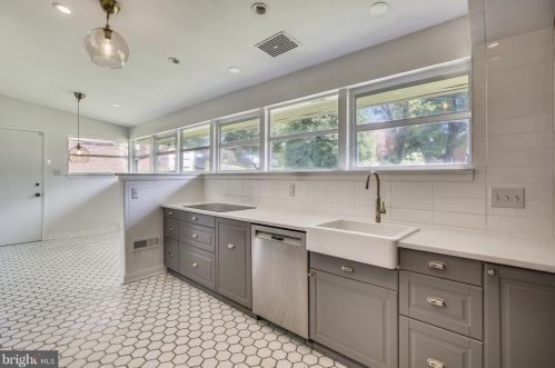 1900 Tulip St, Washington DC  20012-1047 exterior