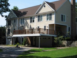 21 Cross St, Newton, MA 02465-2101