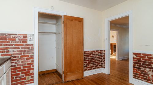 3139 Francisco Ave, Chicago IL 60618-5814 exterior