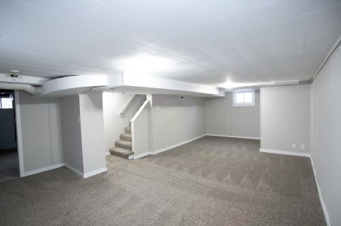 129 Raynor Ave, Joliet IL 60436-2029 exterior