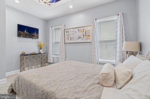 322 42 St, Philadelphia PA 19104-4062 exterior