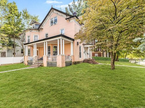 214 Prospect Ave, Mount Vernon NY 10550-2349 exterior