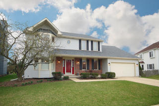 2701 Mapleside Ln, Aurora IL  60502-6977 exterior