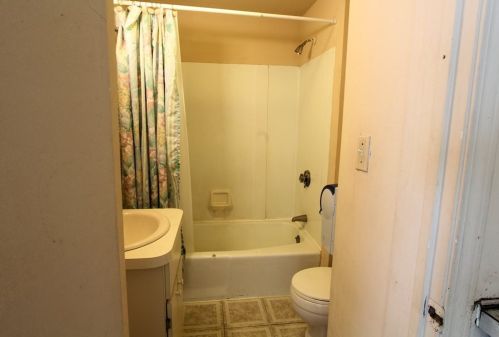 23 Bennington St, Boston MA exterior