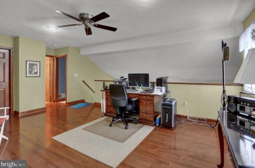 181 Primrose Ln, Hanover PA 17331-5211 exterior