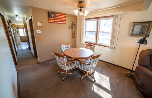 11663 Laporte Ave, Chicago IL 60803-6806 exterior