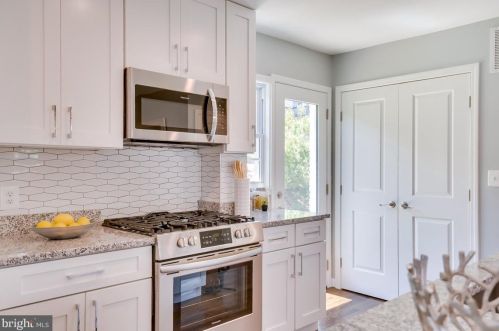 635 Emerson St, Washington DC 20017-2352 exterior