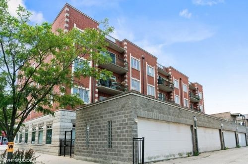 2900 Irving Park Rd, Chicago IL  60618-3562 exterior