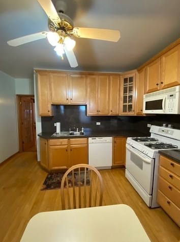 5751 Addison St, Chicago IL 60634-4316 exterior