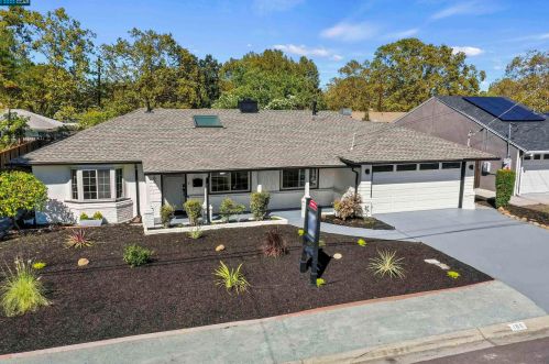166 Doray Dr, Concord, CA 94523-2951
