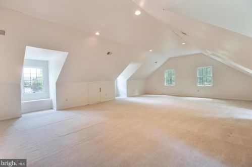 15302 Sweetridge Rd, Silver Spring MD 20905-3804 exterior