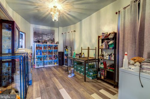 47 7 St, Darby PA 19023-2432 exterior