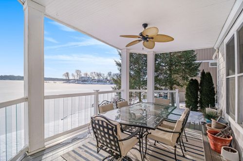 1234 Eagle Lk Dr, Kalamazoo MI 49009-8429 exterior