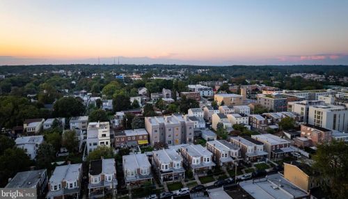 429 Lemonte St, Philadelphia PA 19128-4534 exterior