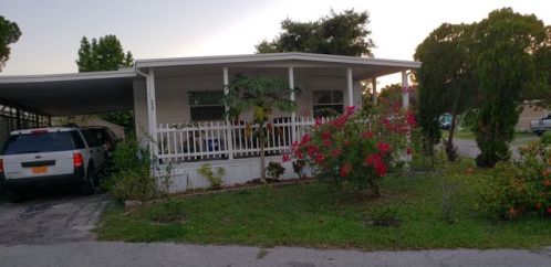 224 Eric Ct, Tampa, FL 33615-3199