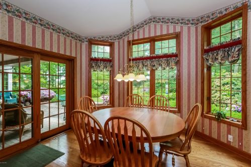 2425 58 St, Fennville MI 49408-8417 exterior