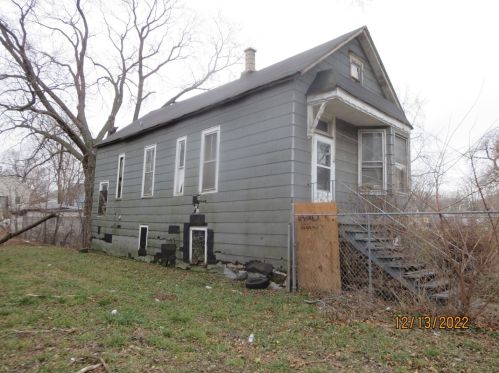 5641 Hermitage Ave, Chicago IL  60660-3924 exterior